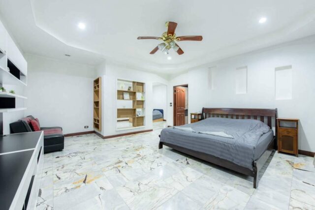 Soi Siam Pool Villa